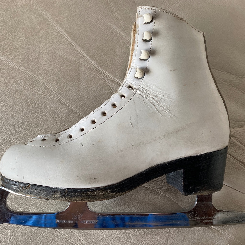 Wifa Figure Skates Size 6, White, Black, Leather + Mk "Professional" Blades.